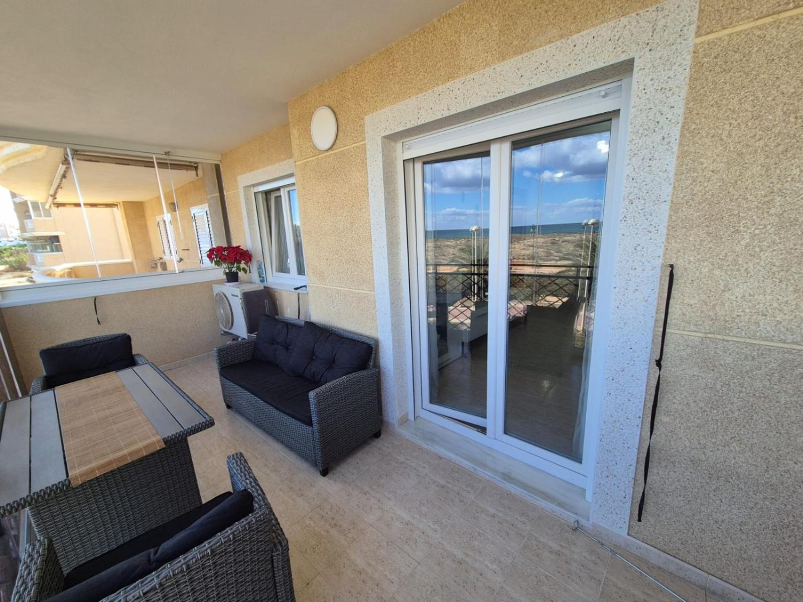Vista Al Mar With Parking Space Ла Мата Екстериор снимка